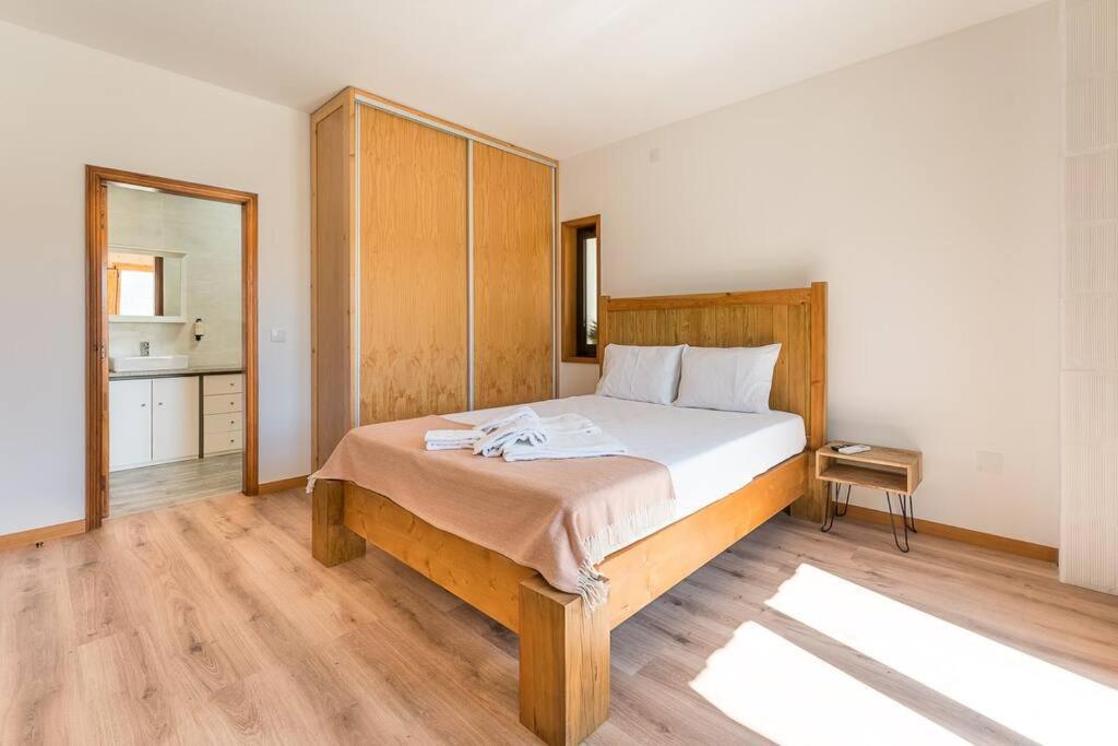Fernandes Guest House Bright Private Suite Ponte de Lima Exterior photo