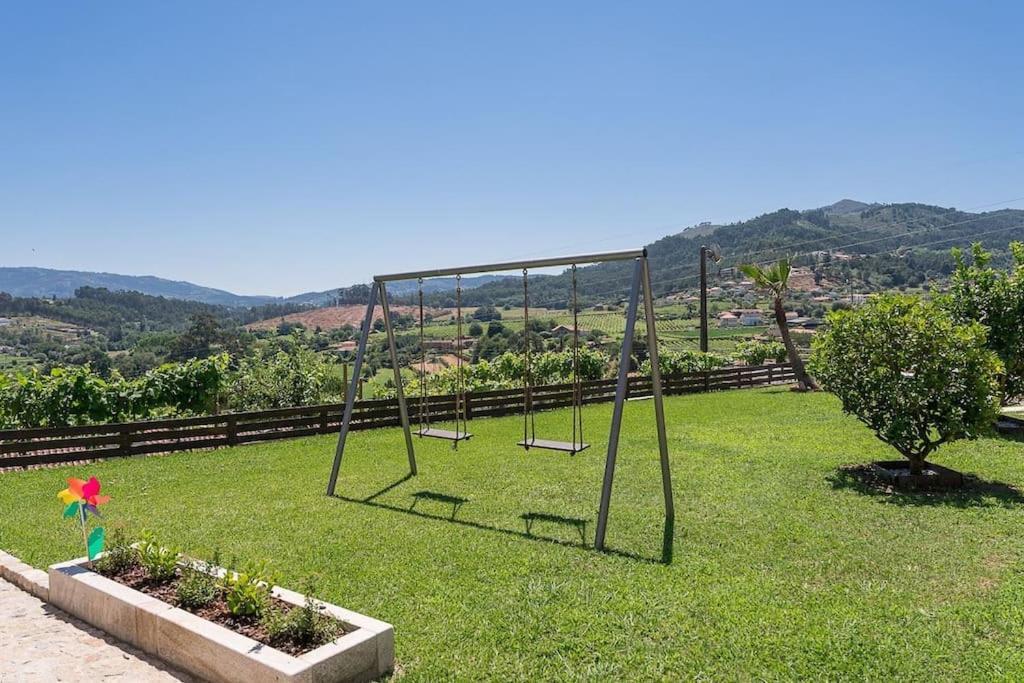 Fernandes Guest House Bright Private Suite Ponte de Lima Exterior photo